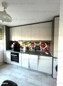 Apartament 2 camere, decomandat - zona Tractorul - foto 8