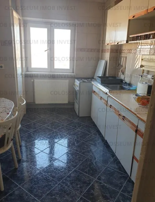 Apartament 3 camere, decomandat - zona Astra - foto 6