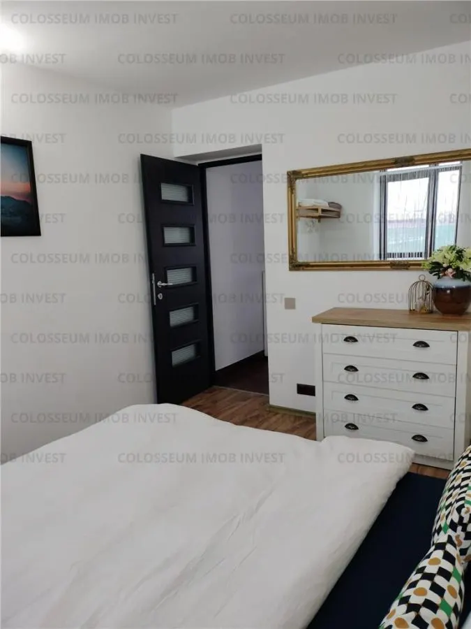 Casa cu 6 camere, 4 bai - zona Darste - foto 12
