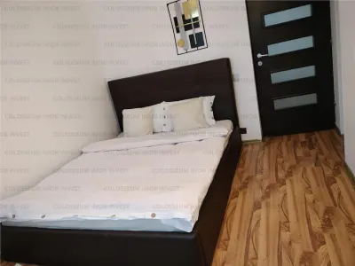 Casa cu 6 camere, 4 bai - zona Darste - foto 15