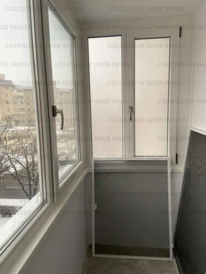 Apartament 3 camere, decomandat - zona Noua - foto 12