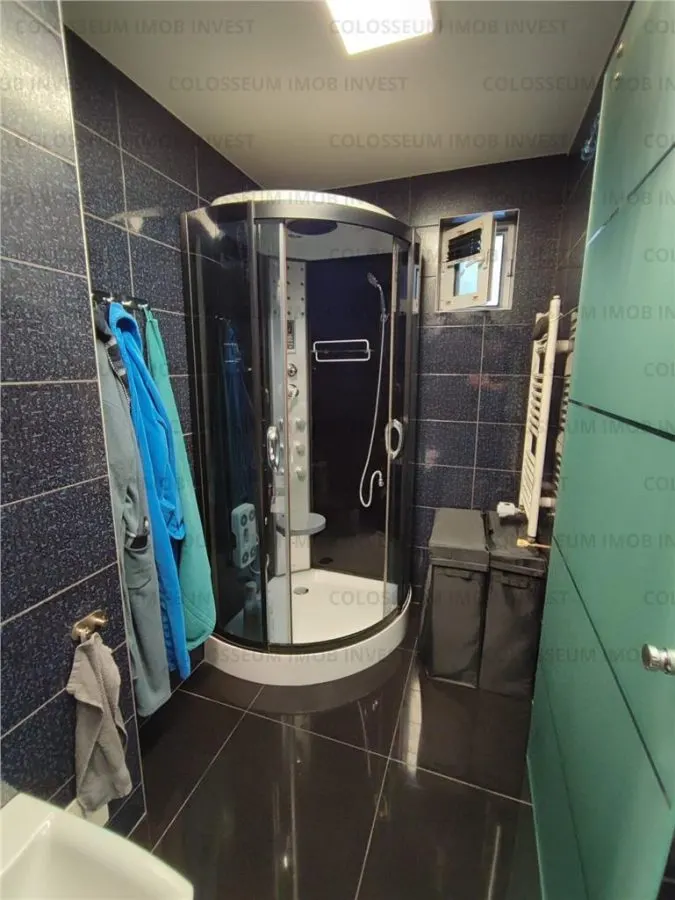 Apartament 3 camere, semidecomandat - zona Astra - foto 14