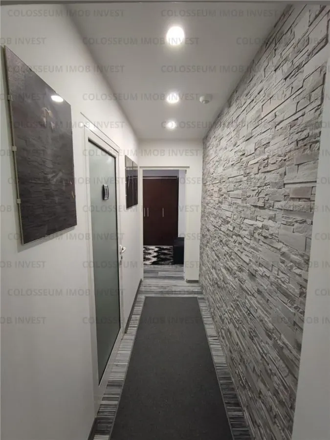 Apartament 3 camere, semidecomandat - zona Astra - foto 18