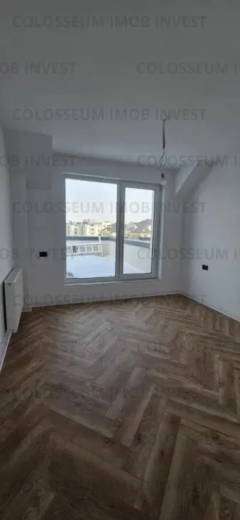 Apartament 3 camere, decomandat - zona Tractorul - foto 2