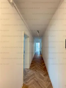 Apartament 3 camere+90mp terasa-zona Tractorul - foto 4