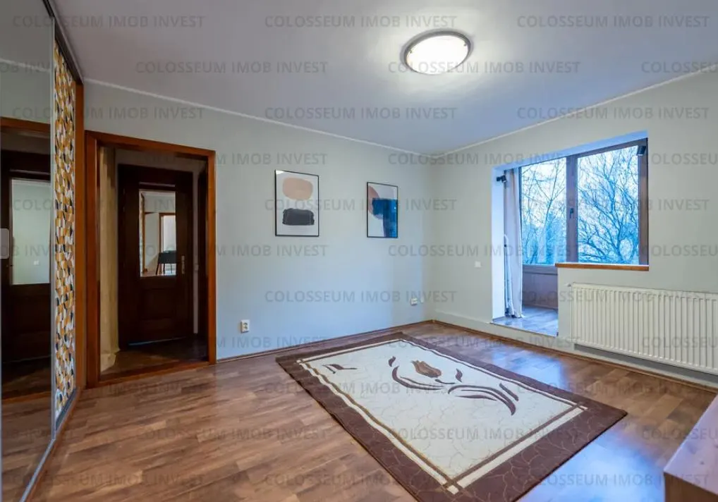 Apartament 3 camere, semidecomandat - zona Centrul Civic - foto 4