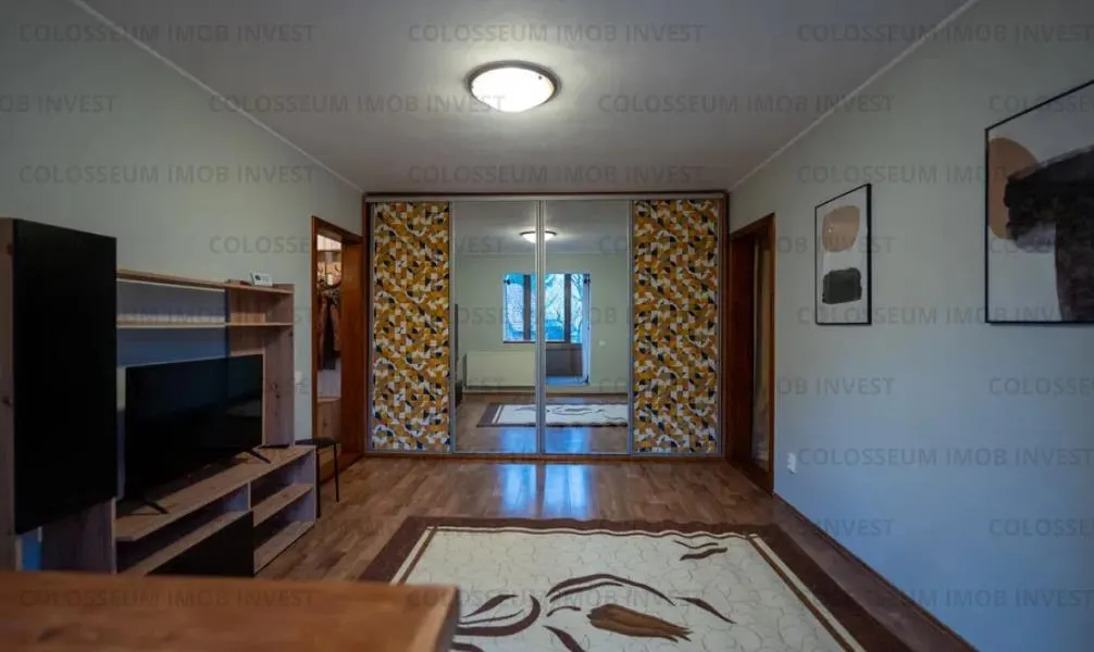Apartament 3 camere, semidecomandat - zona Centrul Civic - foto 6