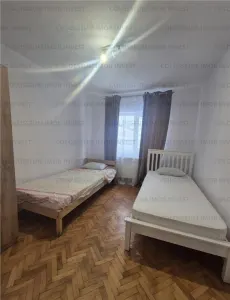 Apartament 3 camere, decomandat - zona Astra - foto 2