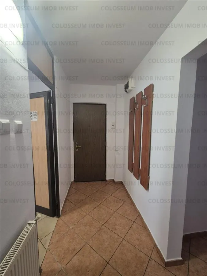 Apartament 3 camere, decomandat - zona Astra - foto 4