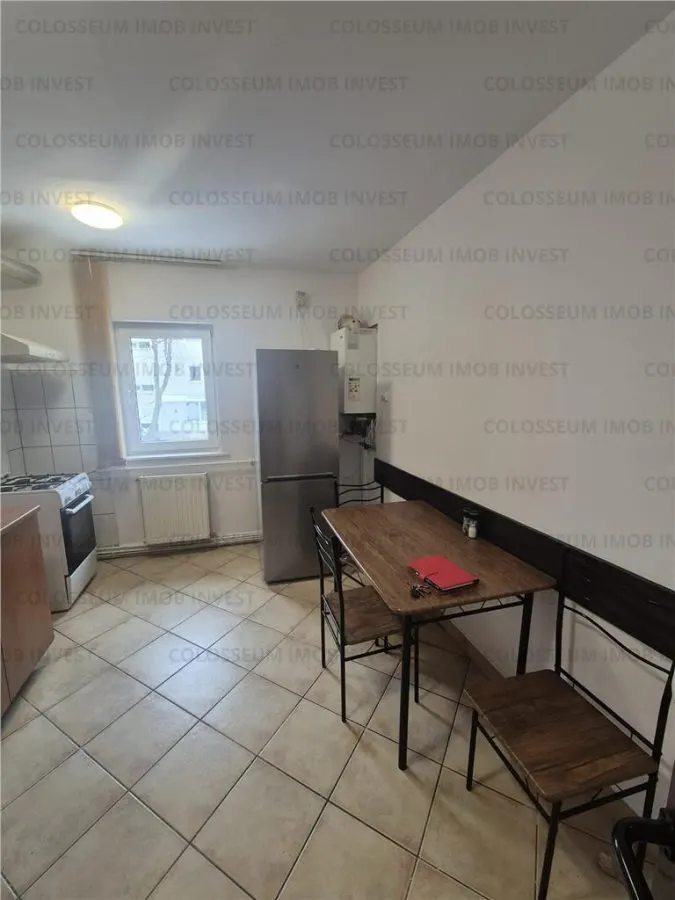 Apartament 3 camere, decomandat - zona Astra - foto 6
