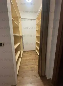 Apartament 3 camere, decomandat - zona Tractorul - foto 6
