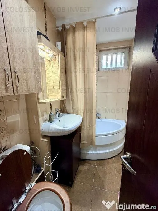 Apartament 2 camere, semidecomandat - zona Tractorul - foto 9