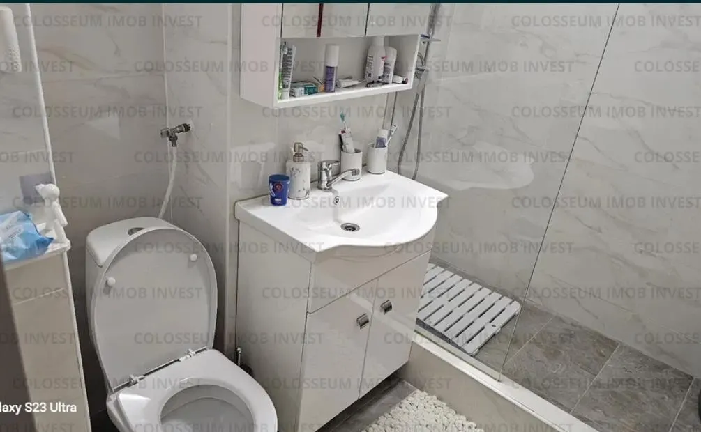 Apartament 2 camere, decomandat - zona Tractorul - foto 7