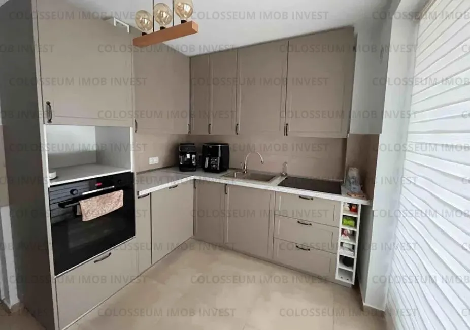Apartament 3 camere, decomandat - zona Tractorul - foto 4