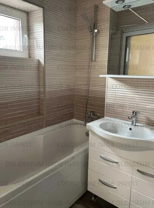 Apartament 3 camere, decomandat - zona Centru Civic - foto 7