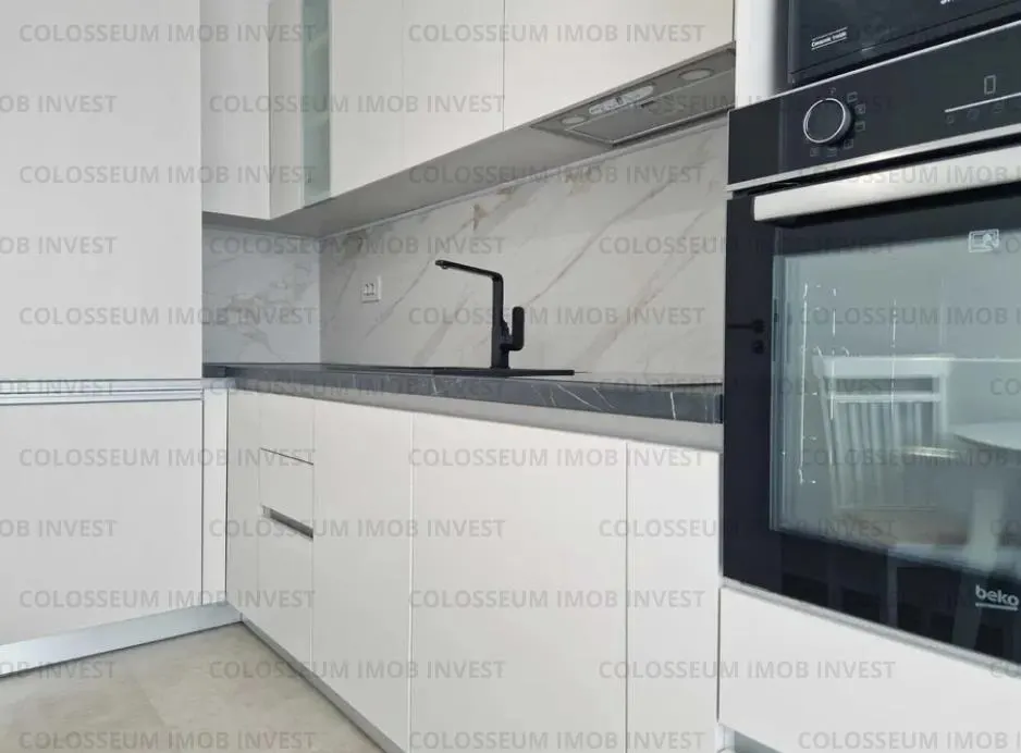 Apartament 2 camere, decomandat - zona Racadau - foto 2