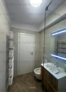 Apartament 2 camere, semidecomandat - zona Astra - foto 11