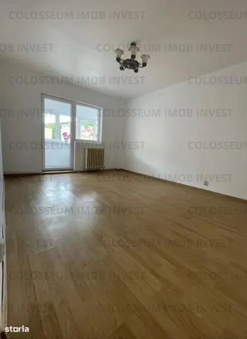 Apartament 2 camere, decomandat - zona Racadau - foto 2