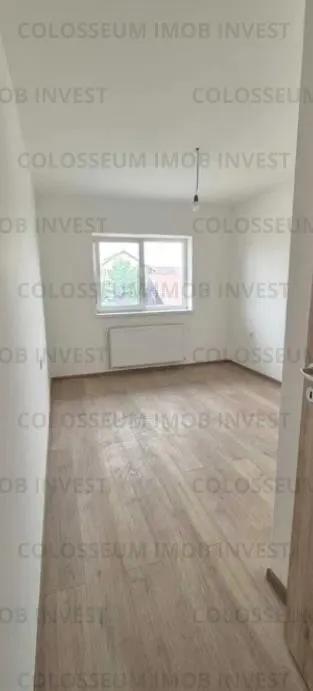 Apartament 2 camere, decomandat - zona Tractorul - foto 1