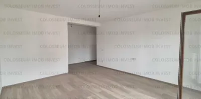 Apartament 2 camere, decomandat - zona Tractorul - foto 3