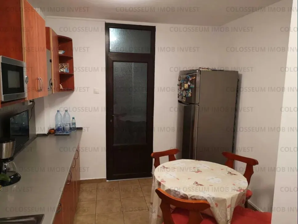 Apartament 4 camere, decomandat - zona Bartolomeu - foto 5