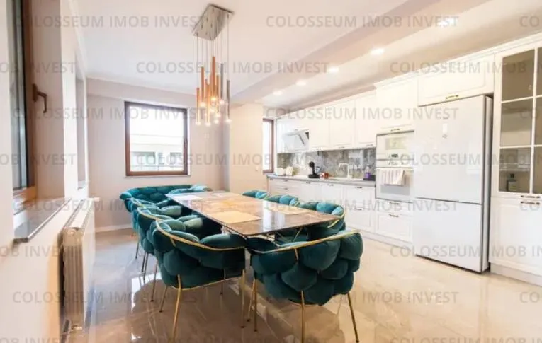 Apartament 3 camere, decomandat - zona Poiana Brasov - foto 4