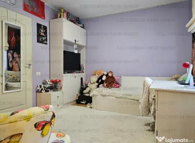 Apartament 3 camere, decomandat - zona Tractorul - foto 5