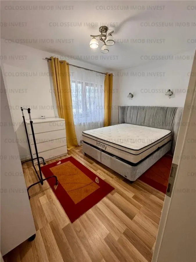 Apartament 2 camere, decomandat - zona Sanpetru - foto 2
