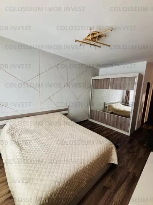 Apartament 4 camere, decomandat - zona Tractorul - foto 4