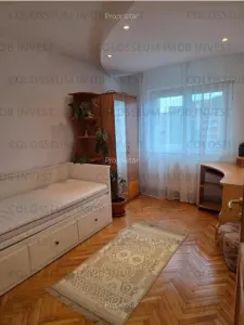 Apartament 3 camere, decomandat - zona Racadau - foto 8