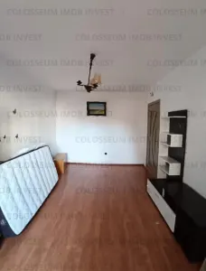 Apartament 3 camere, decomandat - zona Racadau - Brasov
