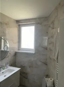 Apartament 3 camere, decomandat - zona Tractorul - foto 9