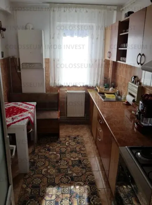 Apartament 2 camere, nedecomandat - zona Noua - foto 3