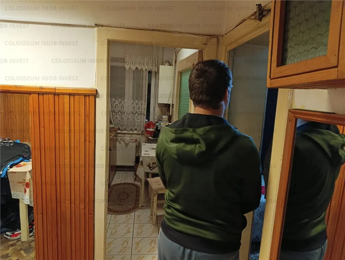 Apartament 2 camere, decomandat - zona Tractorul - foto 8