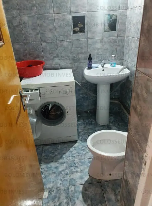 Apartament 3 camere, decomandat - zona Noua - foto 4