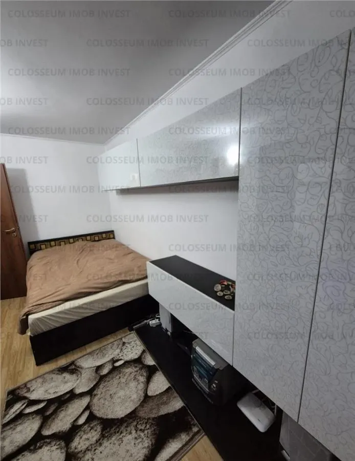 Apartament 2 camere, decomandat - zona Astra - foto 4
