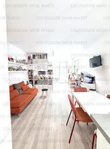 Apartament 3 camere, decomandat - zona Bartolomeu - foto 2