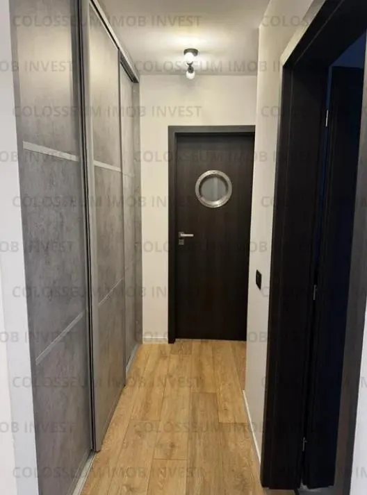 Apartament 4 camere, decomandat - zona Centru Civic - foto 6