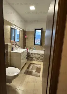 Apartament 3 camere, decomandat - zona Ghimbav - foto 7