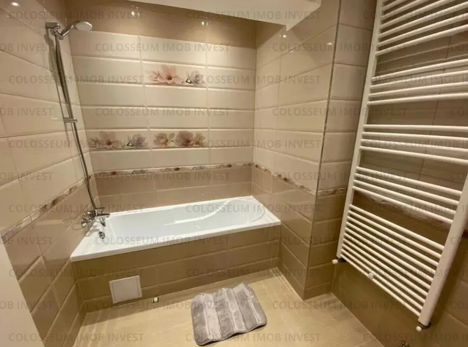 Apartament 3 camere, decomandat - zona Tractorul - foto 8