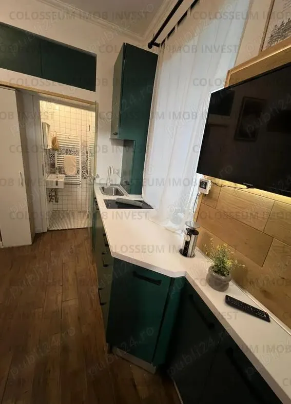 Camera de camin cu baie si bucatarie - zona CentruI Istoric - foto 3