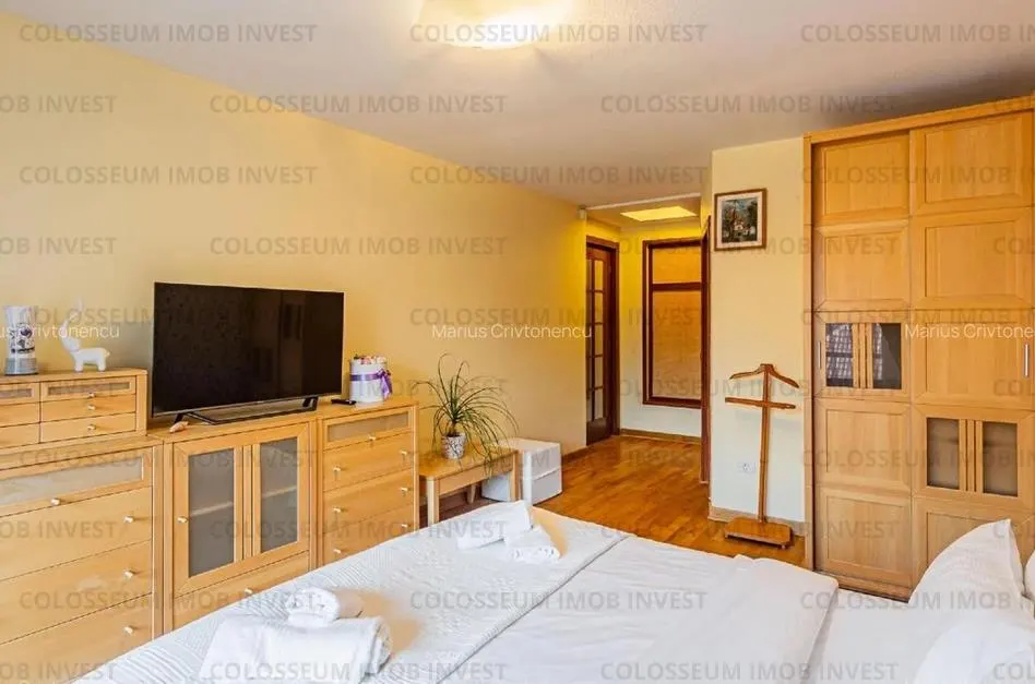 Apartament 3 camere decomandat - zona Schei - foto 2