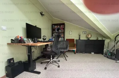 Apartament 4 camere, decomandat - zona Sanpetru - foto 13