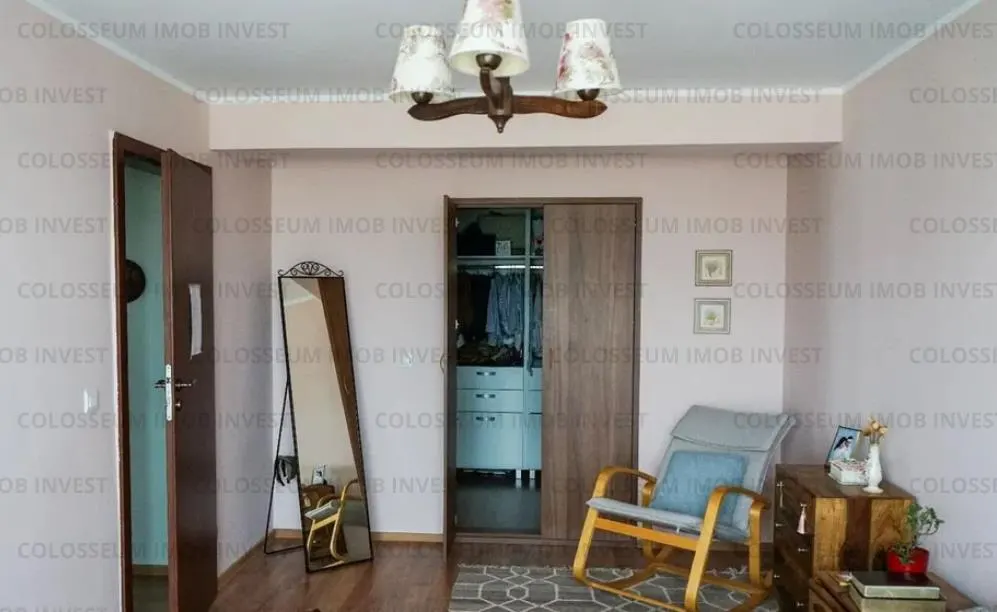 Apartament 4 camere, decomandat - zona Sanpetru - foto 7