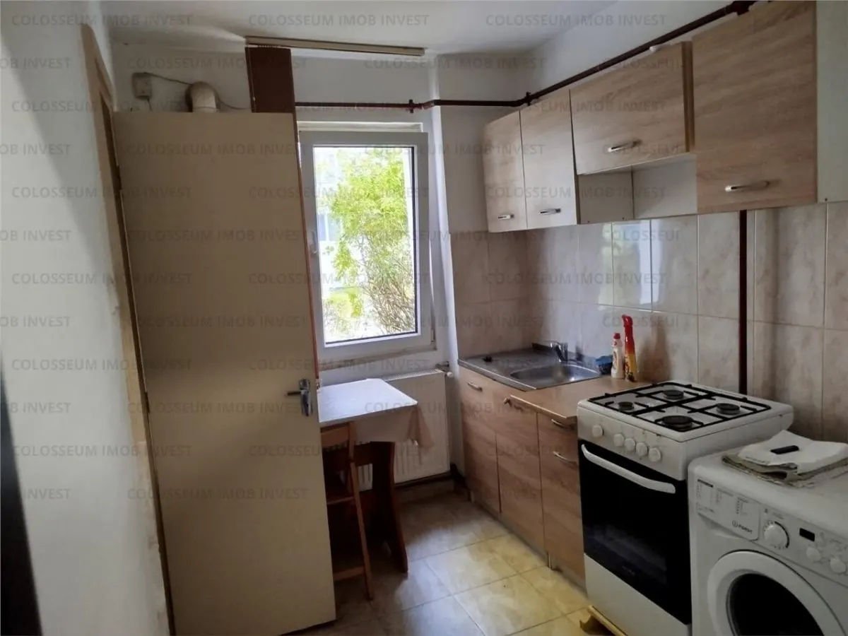 Apartament 2 camere,semidecomandat - zona Astra - foto 9