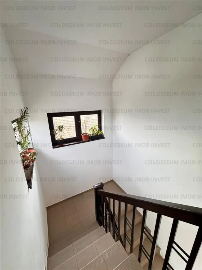 Apartament 3 camere, decomandat - Sanpetru, complex Roca Village - foto 8
