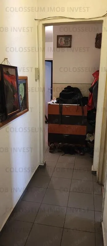 Apartament 3 camere, decomandat - zona Noua - foto 4