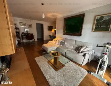 Apartament 3 camere, decomandat - zona Tractorul - Brasov