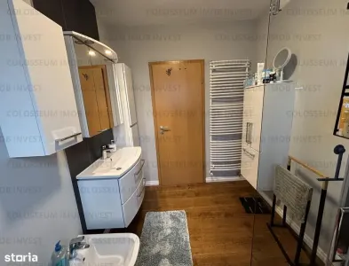 Apartament 3 camere, decomandat - zona Tractorul - foto 13