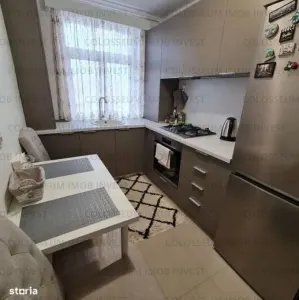 Apartament 2 camere, decomandat - zona Central - foto 1